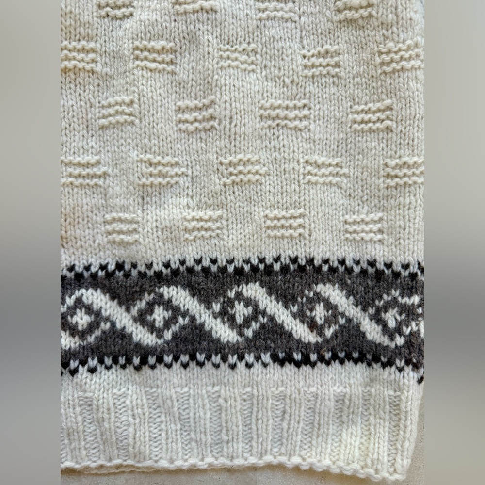 VINTAGE Wool Chunky Heavyweight Hand knit Mohair Fair Isle Cardigan Sweater M - Picture 9 of 9